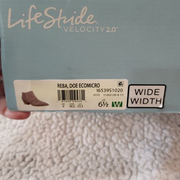 NIB LifeStride Womens Reba Rouched Western Ankle Booties Doe Grey 6.5 W - Picture 5 of 5